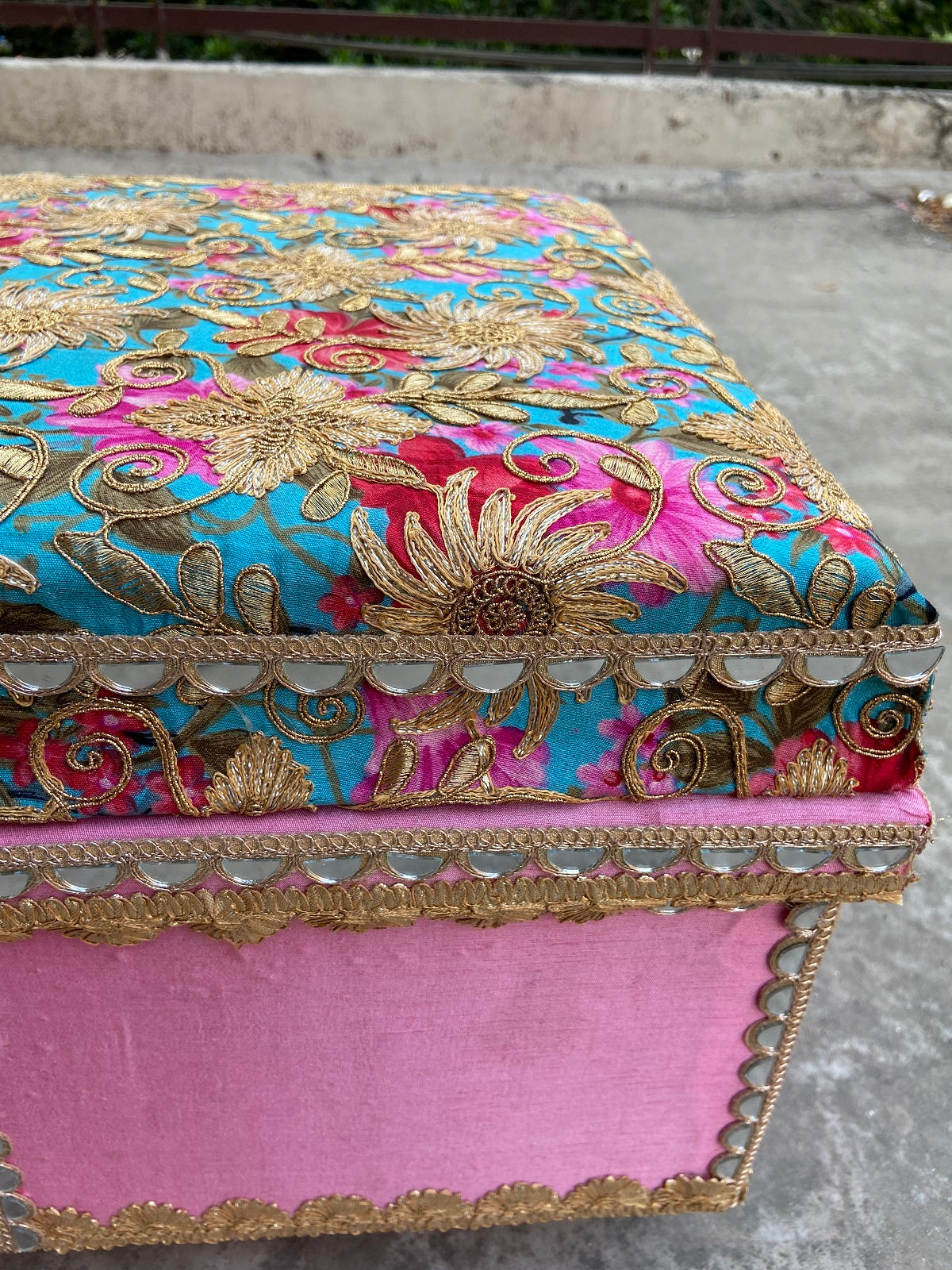 Dadi Maa_s Trunk
